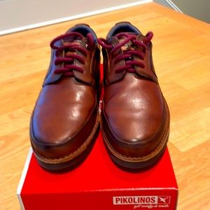 Pikolinos casual shoe.  Size 42, Euro